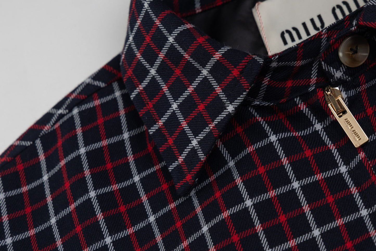 250902 New high-quality classic red checkered jacket