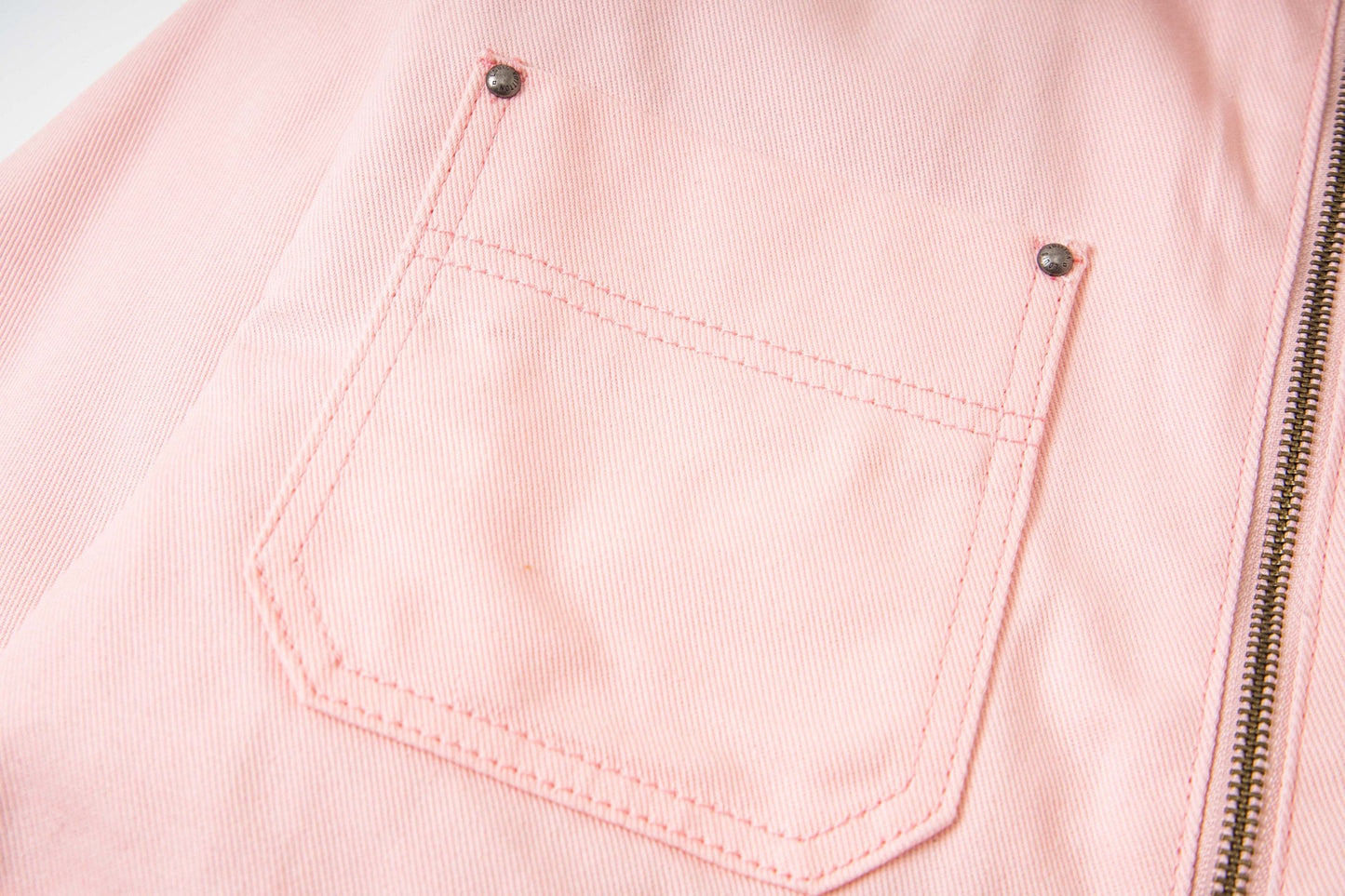 250902 A new high-quality pink jacket with a patchwork collar