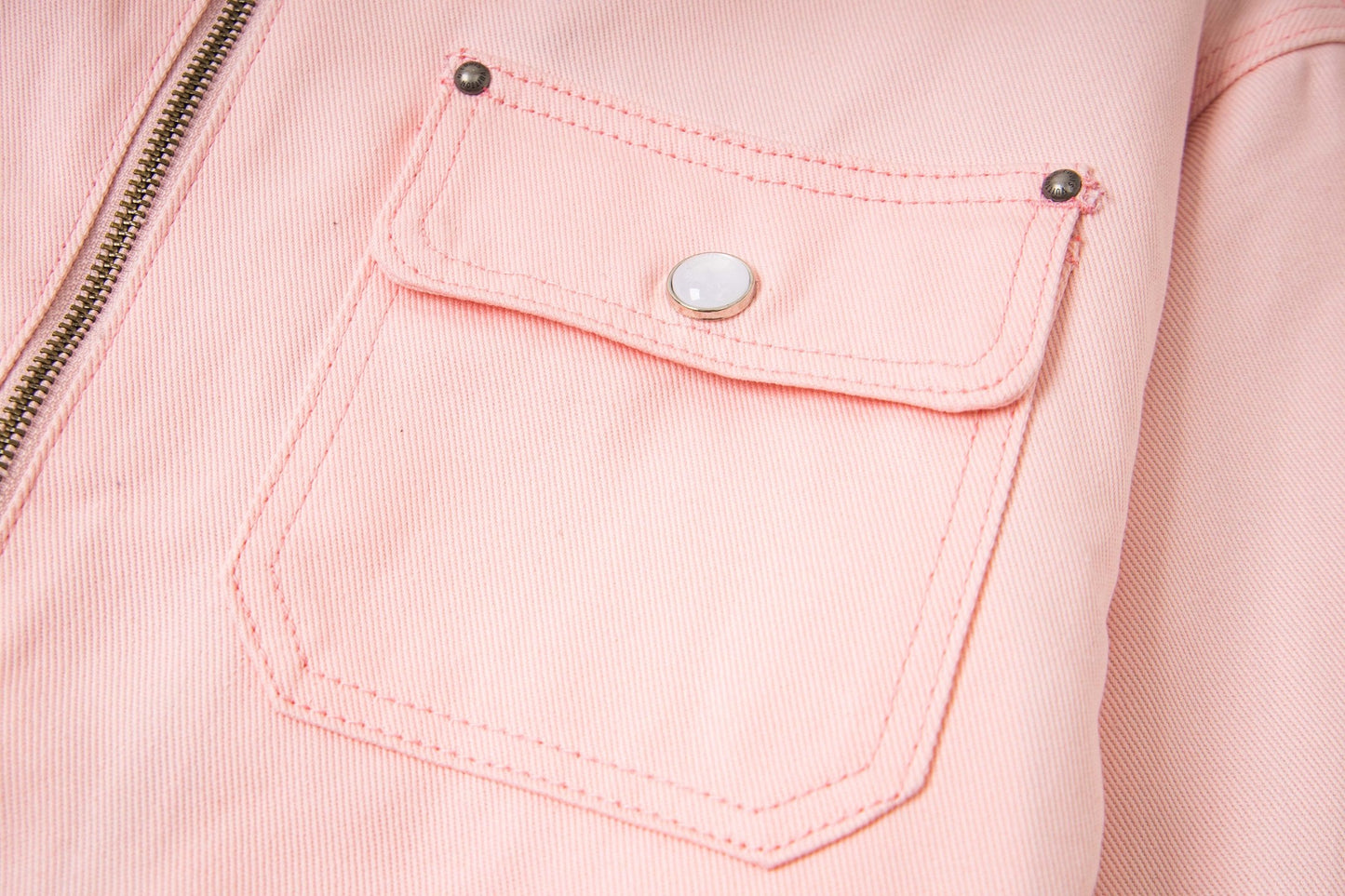 250902 A new high-quality pink jacket with a patchwork collar
