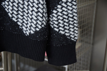 250902 New high-quality square color-blocking letter sweater