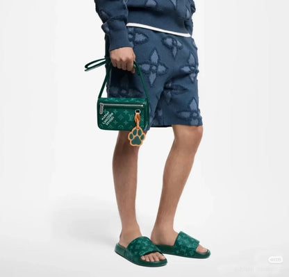 250902 New high-quality blue four-leaf clover letter sweater shorts