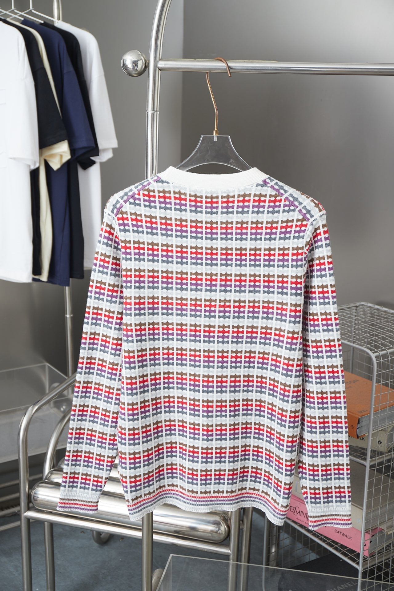 250902 New high-quality colored knitted sweater