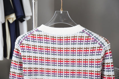 250902 New high-quality colored knitted sweater