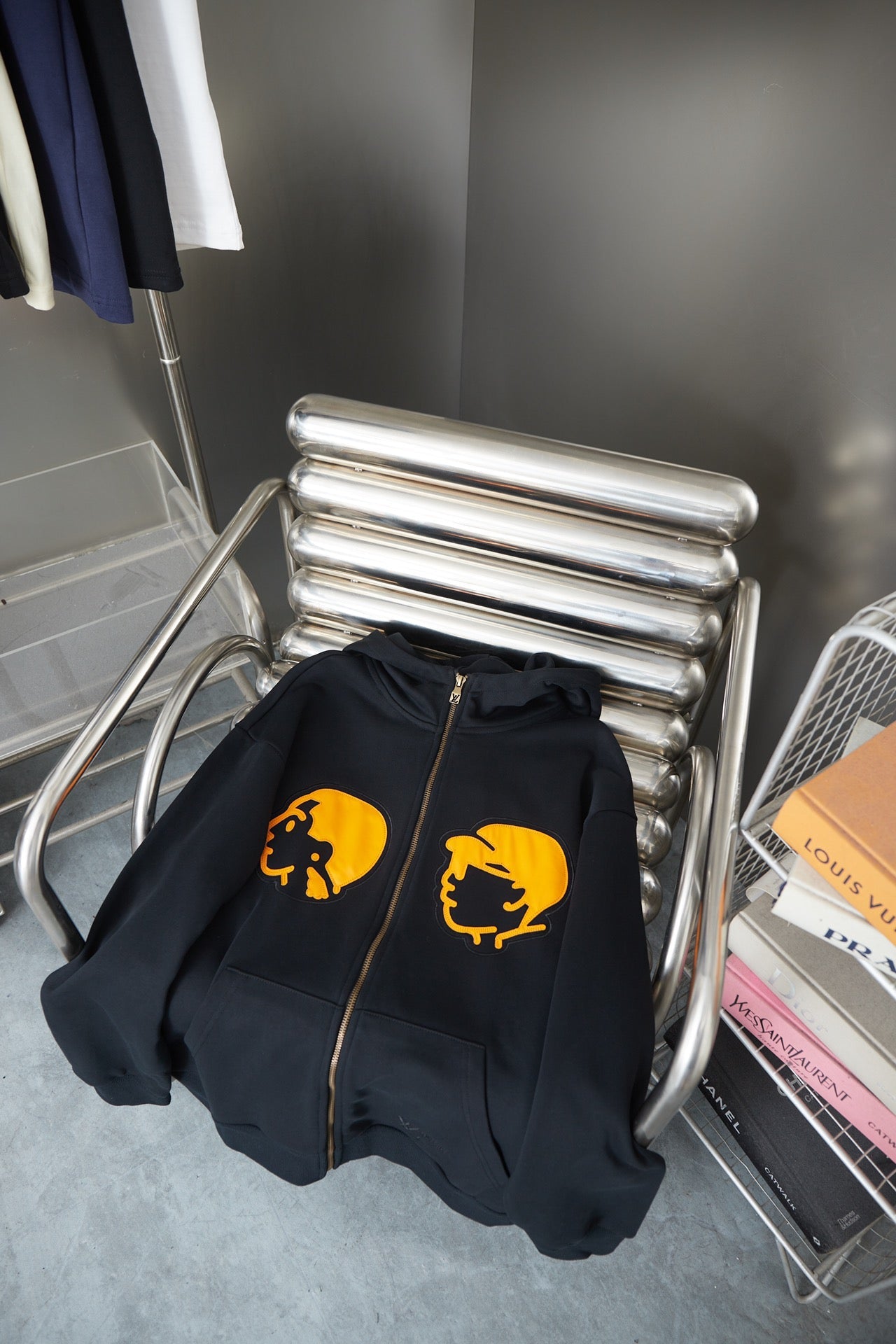 250902 New high-quality human head design zipper cap