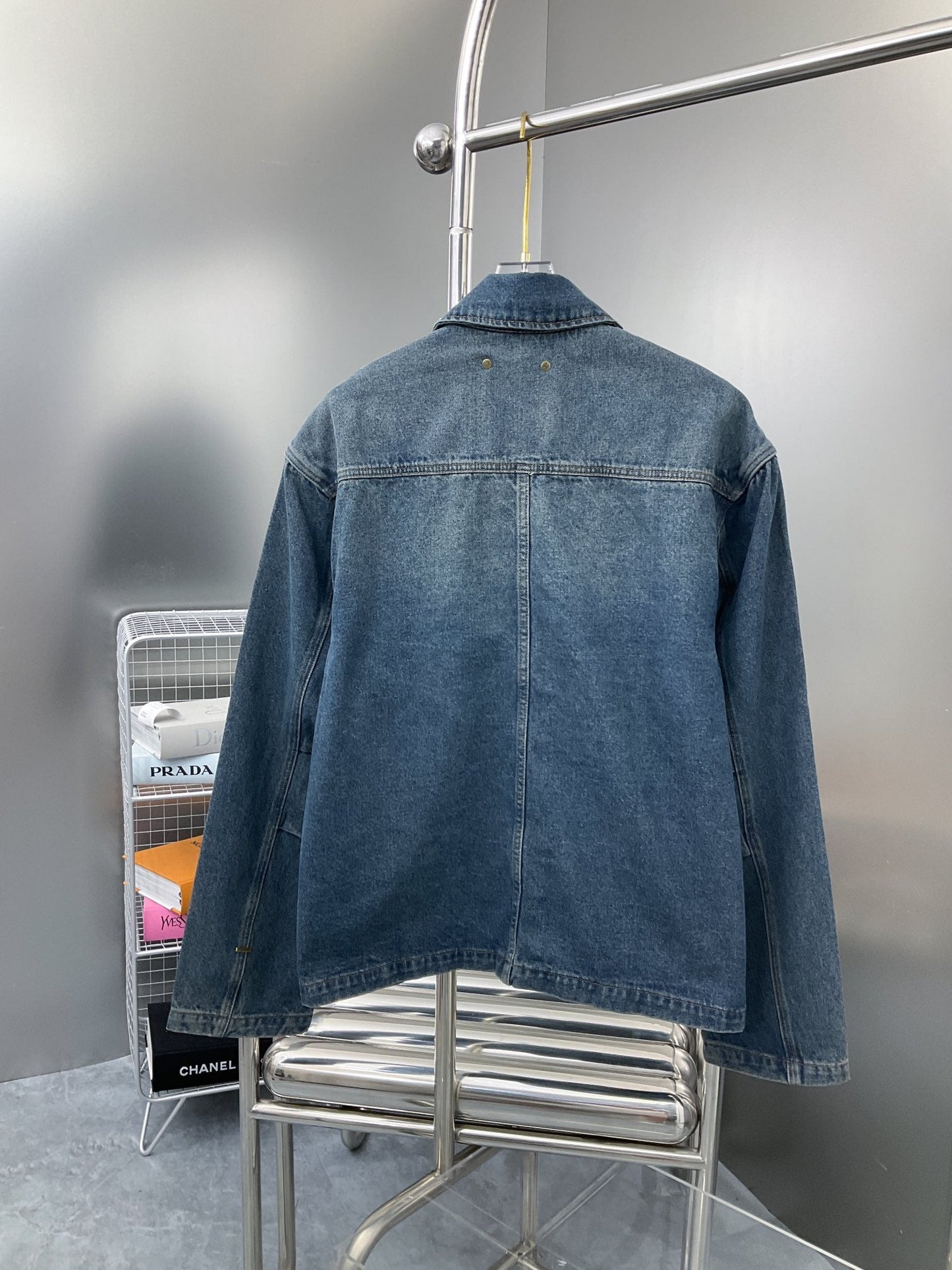 250902 New high-quality heavy-duty embossed denim workwear jacket