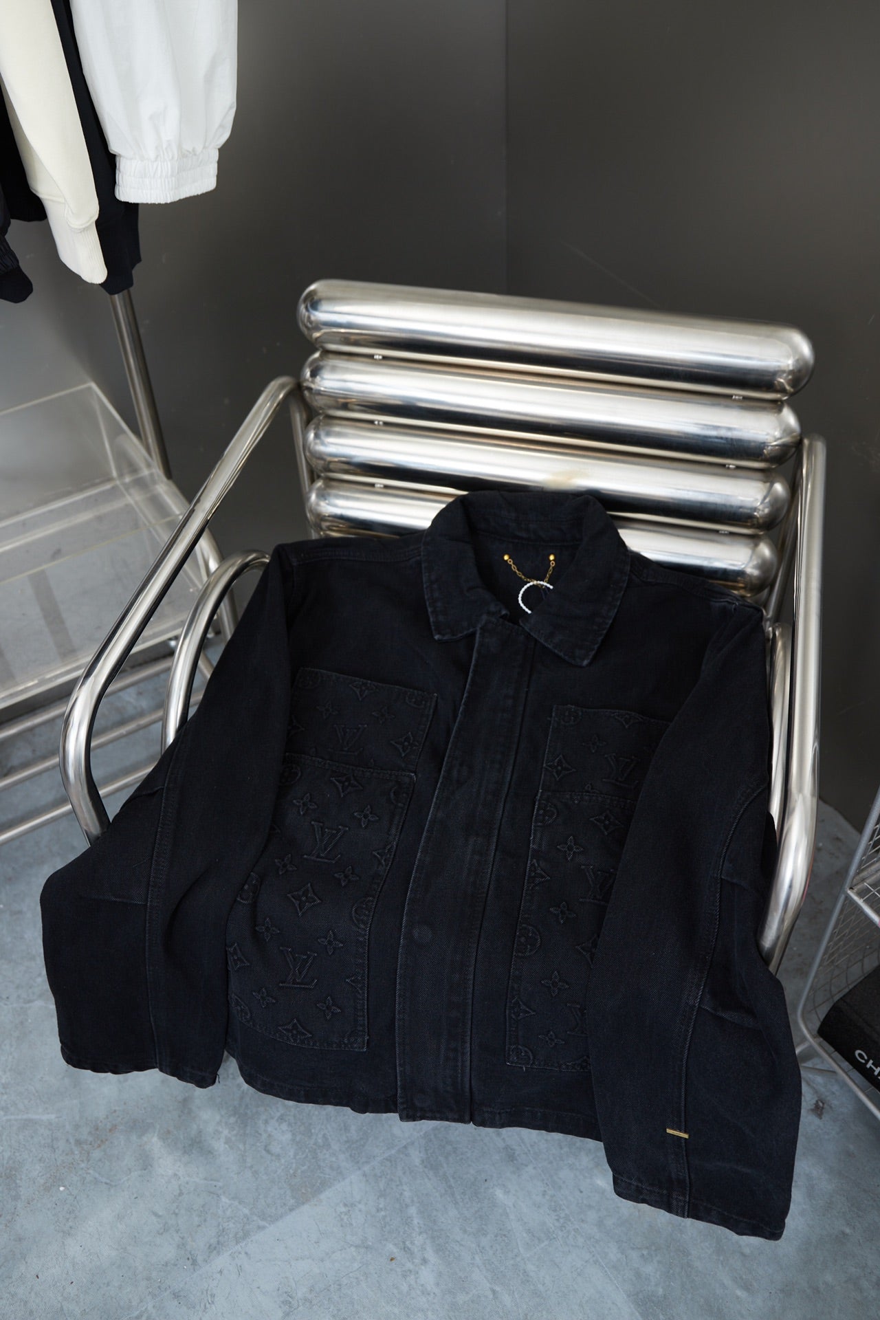 250902 New high-quality heavy-duty embossed denim workwear jacket