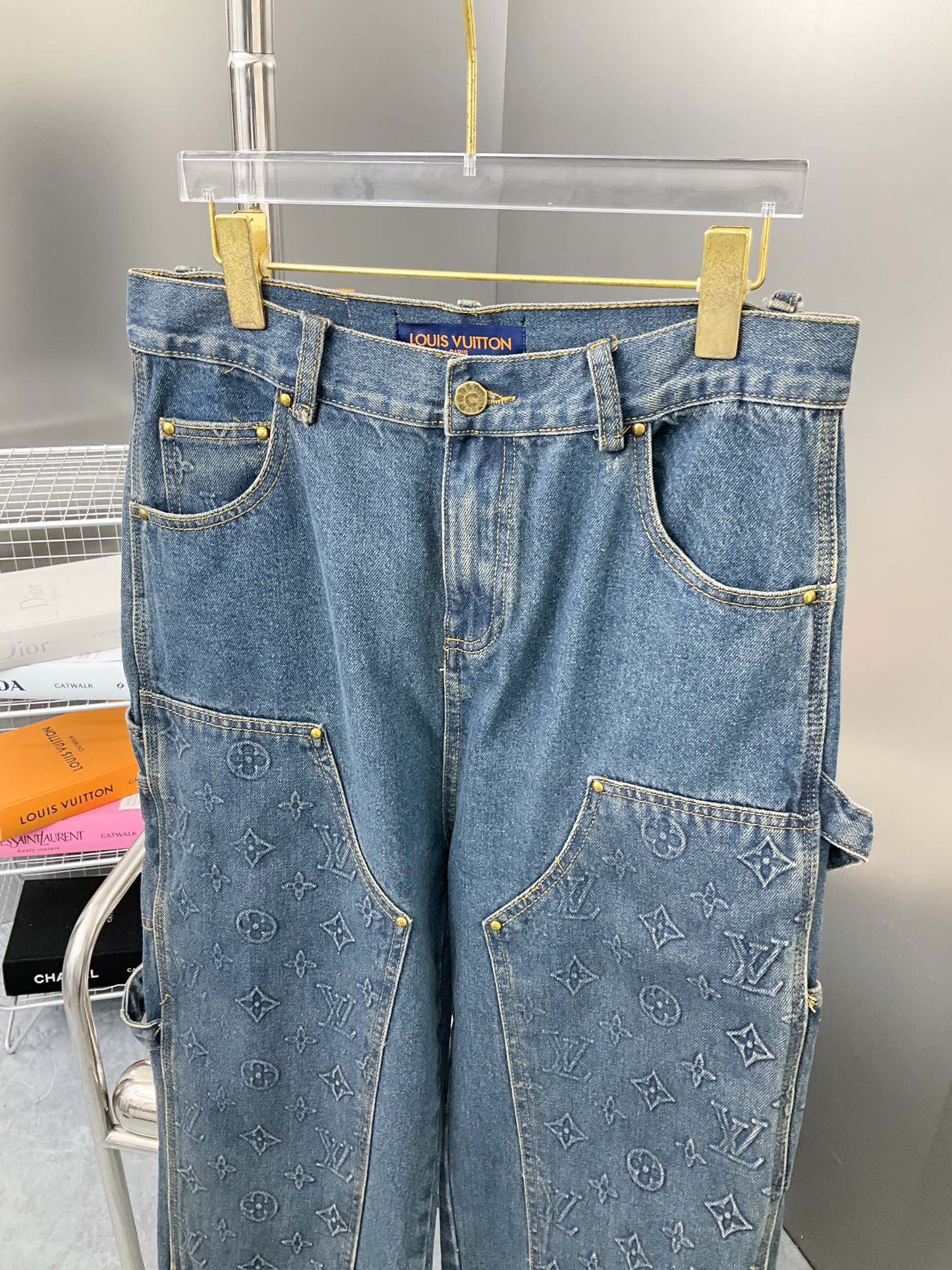 250902 New high-quality heavy-duty embossed denim cargo pants
