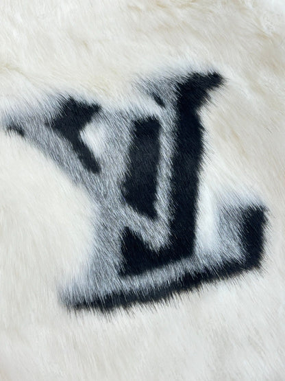 250902 A new high-quality and eco-friendly mink fur jacket