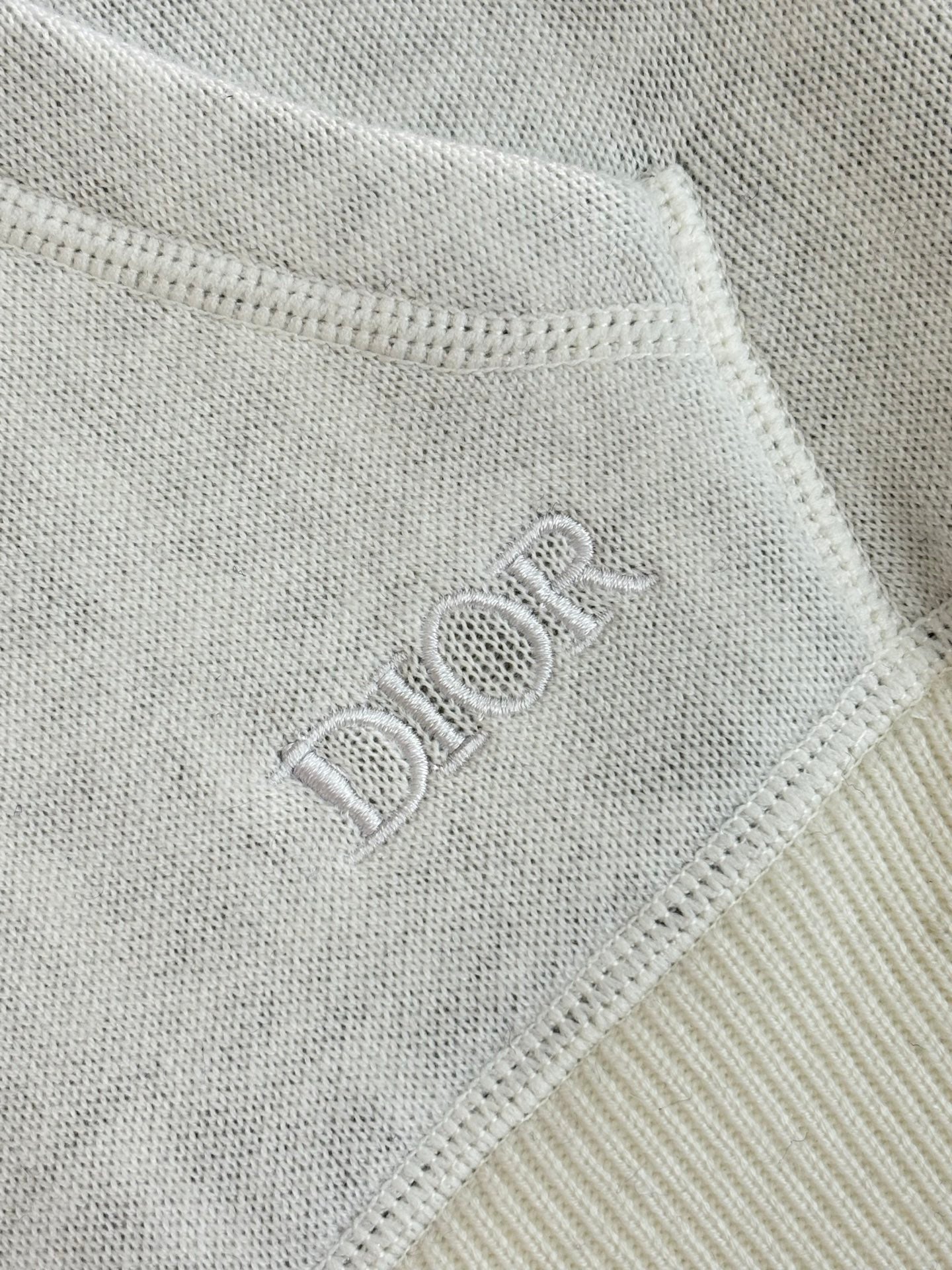 250902 A new high-quality double-sided jacquard cashmere knitted hooded sweatshirt