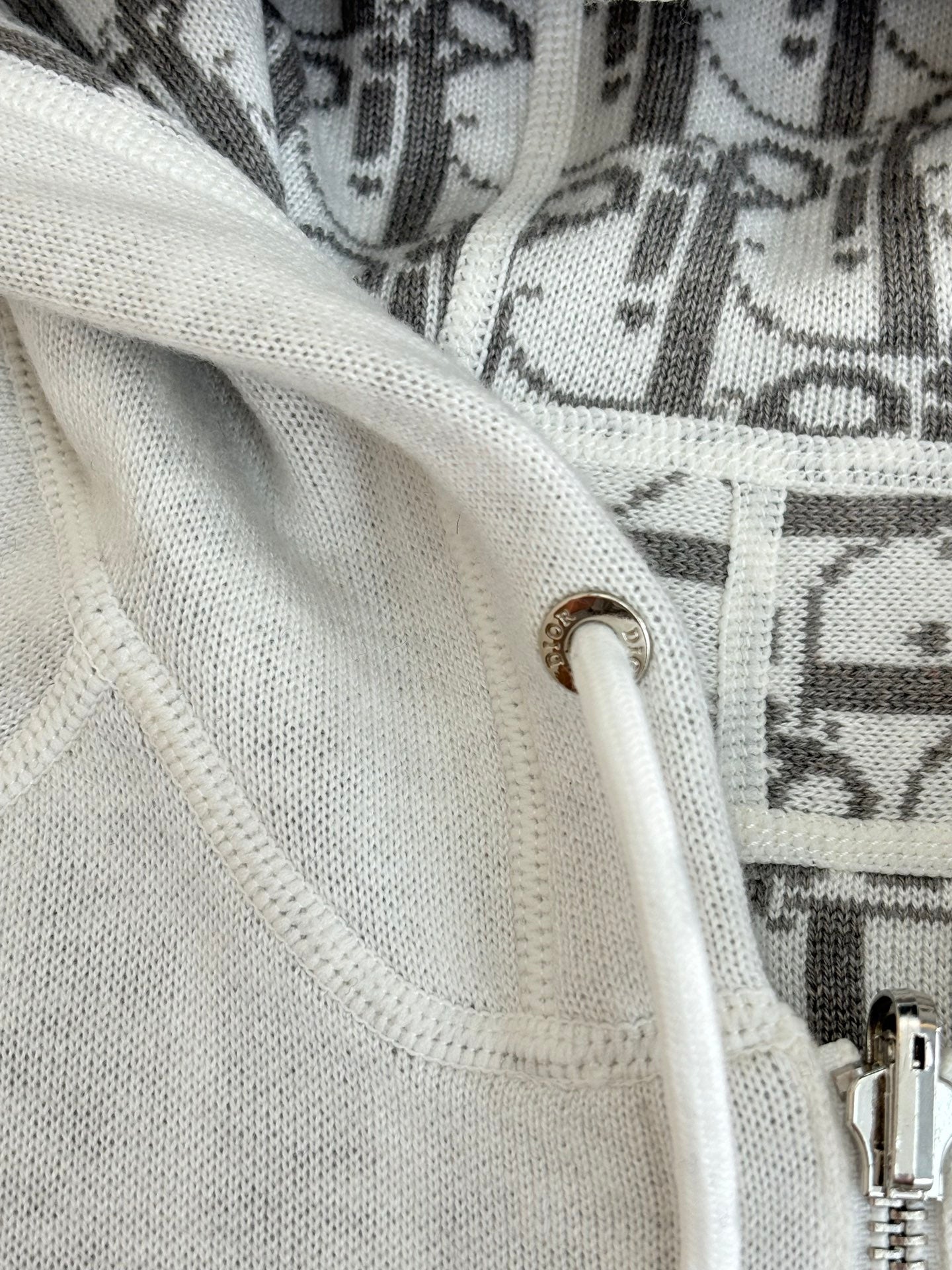 250902 A new high-quality double-sided jacquard cashmere knitted hooded sweatshirt