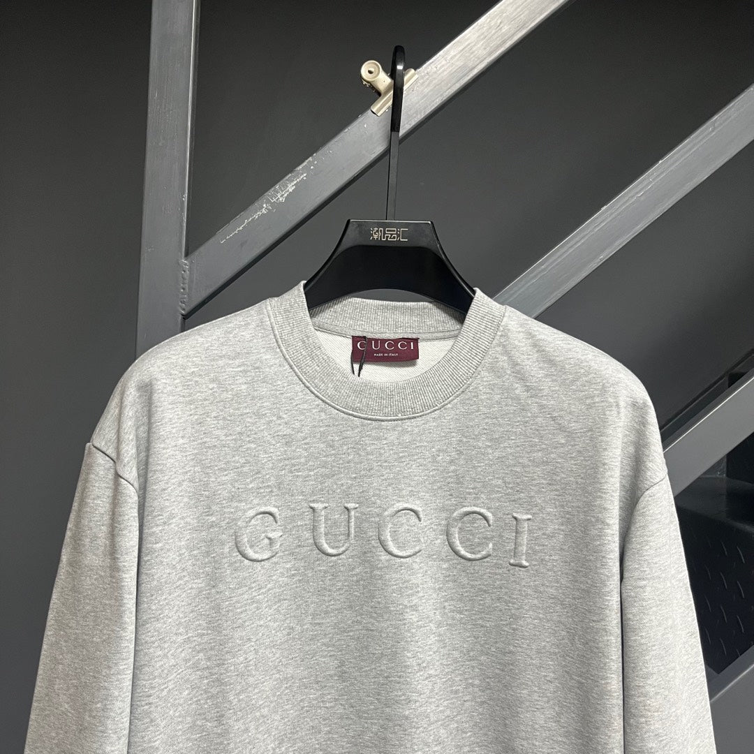 250902 A new high-quality embossed couple's round-neck hoodie