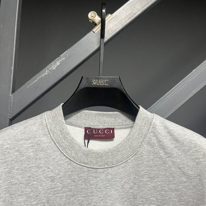 250902 A new high-quality embossed couple's round-neck hoodie