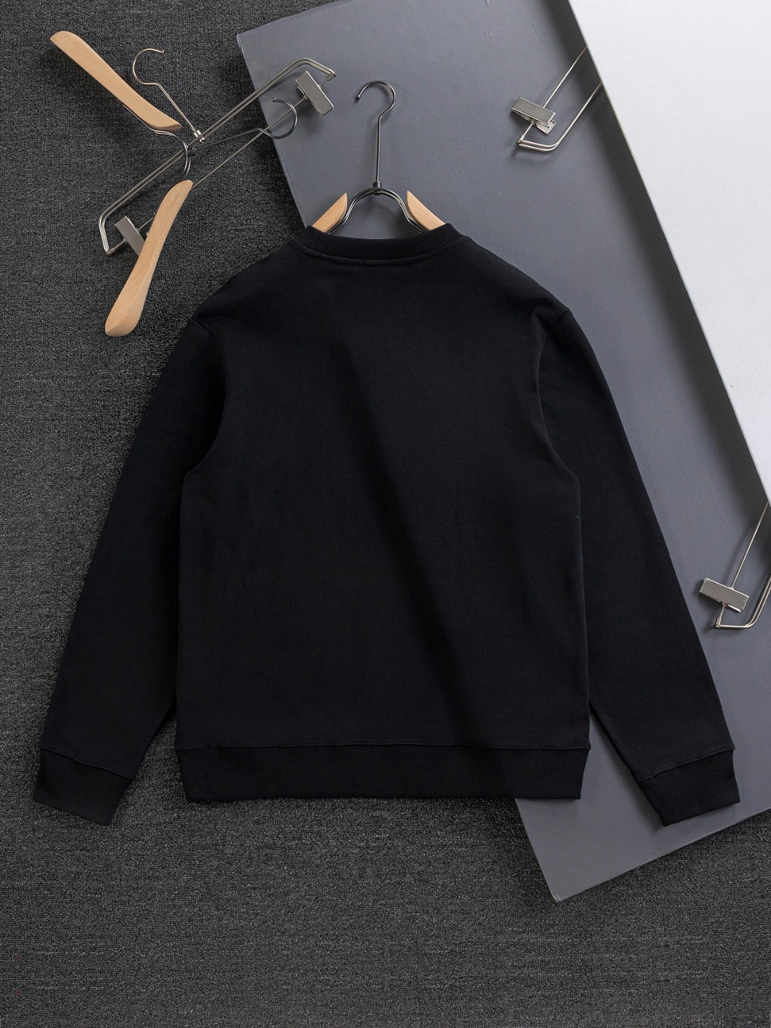 250908 New high-quality three-dimensional red letter eye sweatshirt