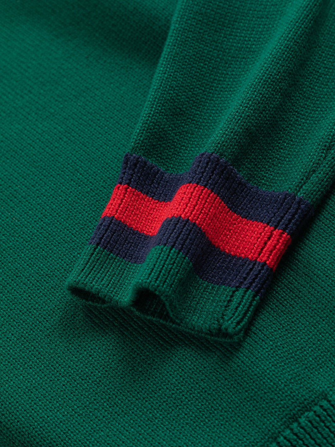 250908 A new high-quality, simple and distinctive sweater