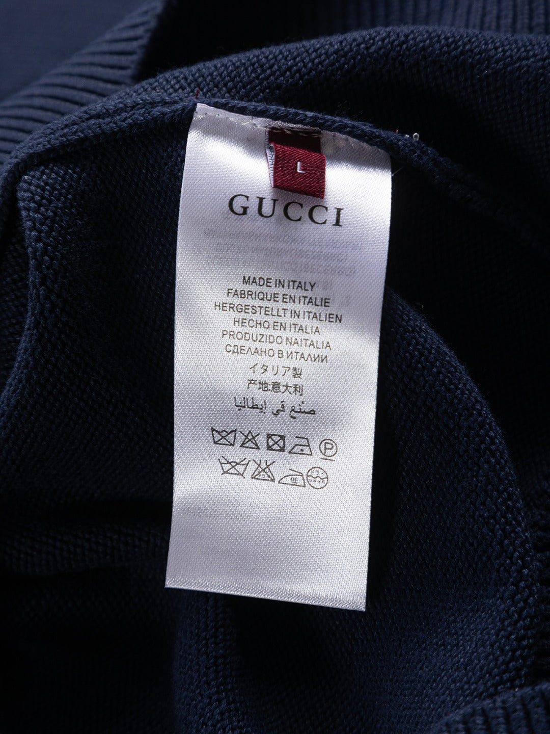 250908 A new high-quality, simple and distinctive sweater