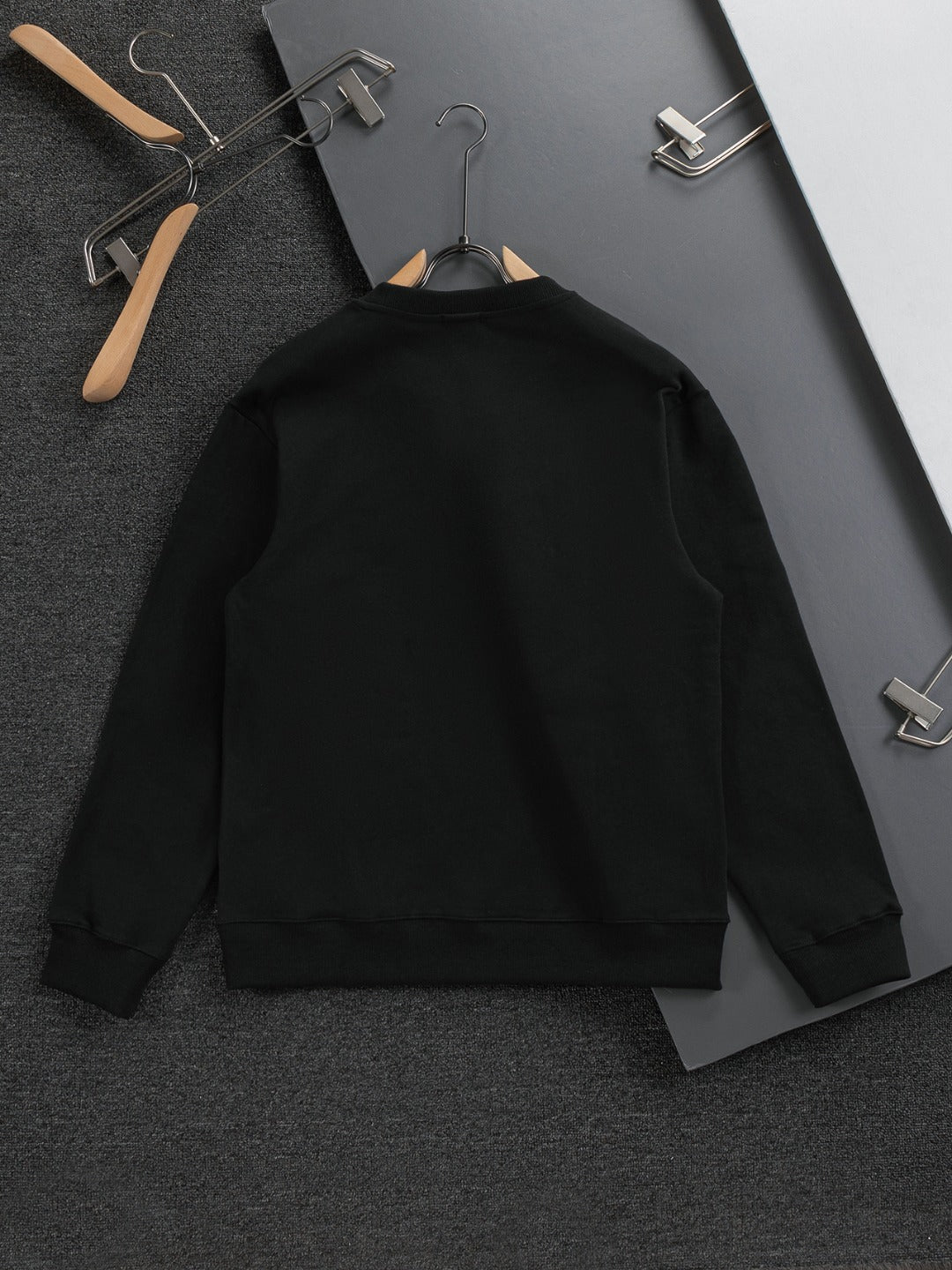 250908 New high-quality multi-color patchwork LOGO round-neck sweatshirt