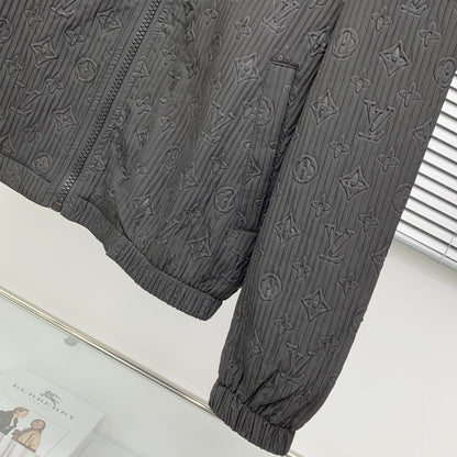 250908 A new high-quality full-body embossed best-selling trench coat