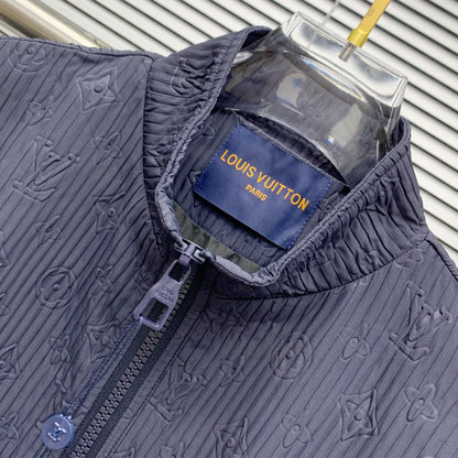 250908 A new high-quality full-body embossed best-selling trench coat