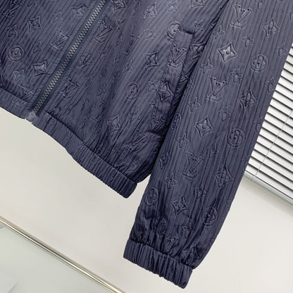 250908 A new high-quality full-body embossed best-selling trench coat