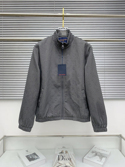 250908 A new high-quality full-body embossed best-selling trench coat