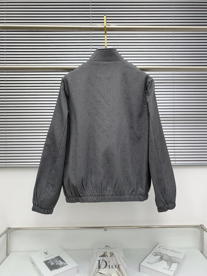 250908 A new high-quality full-body embossed best-selling trench coat