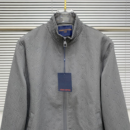250908 A new high-quality full-body embossed best-selling trench coat