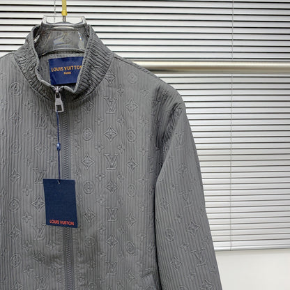 250908 A new high-quality full-body embossed best-selling trench coat