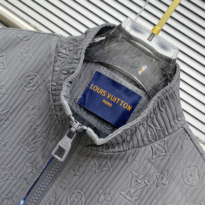 250908 A new high-quality full-body embossed best-selling trench coat