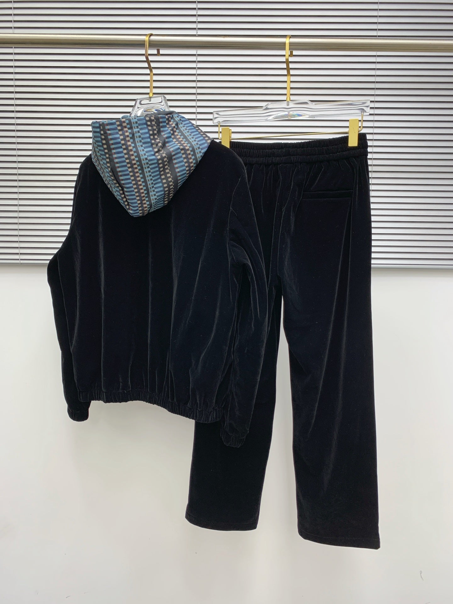 250908 New high-quality velvet patchwork casual set