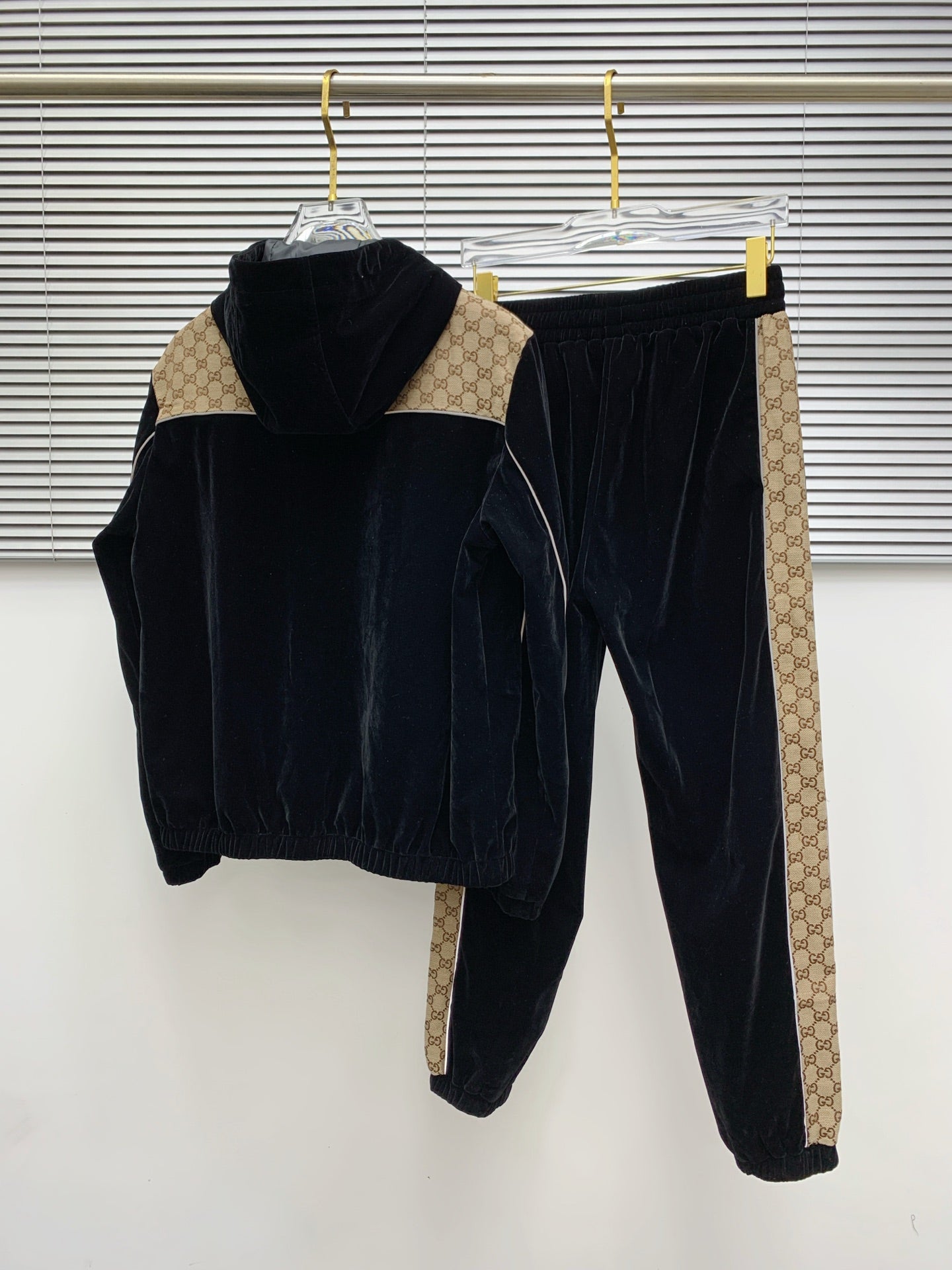 250908 New high-quality velvet patchwork casual set