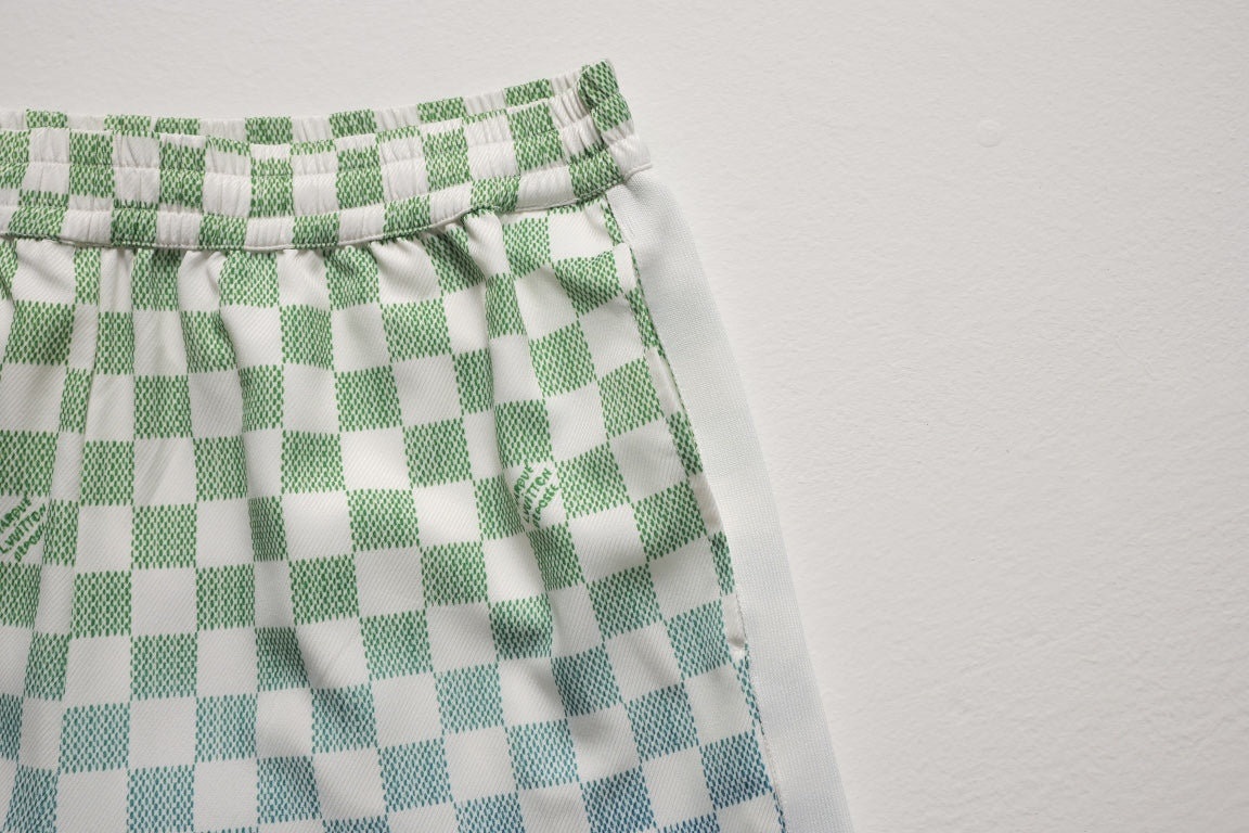 250908 New high-quality mulberry silk gradient shorts