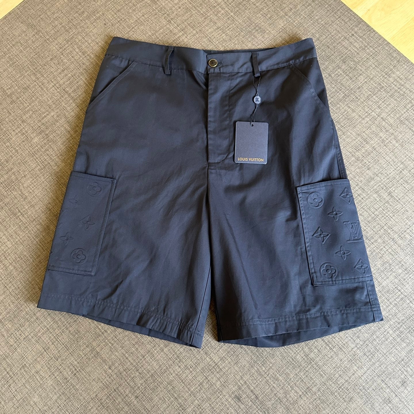 250917 New high-quality pocket embossed monogram shorts