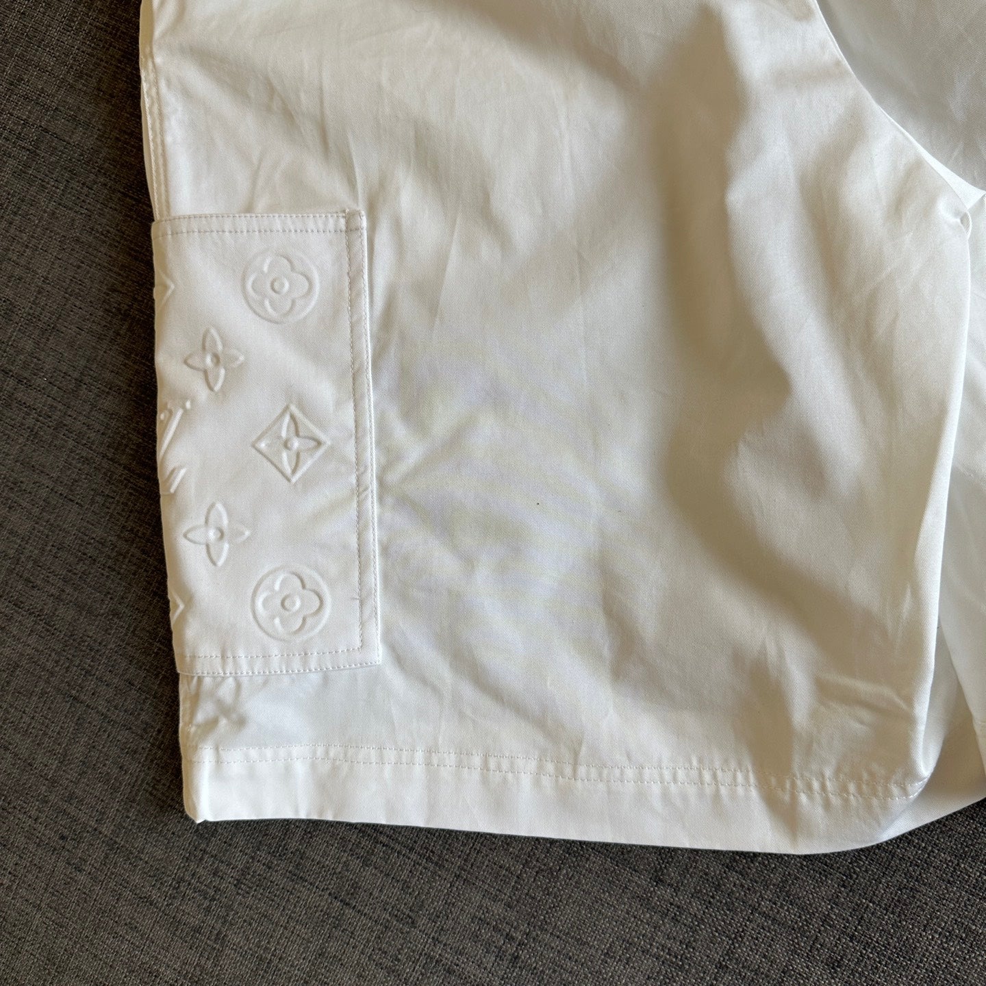 250917 New high-quality pocket embossed monogram shorts