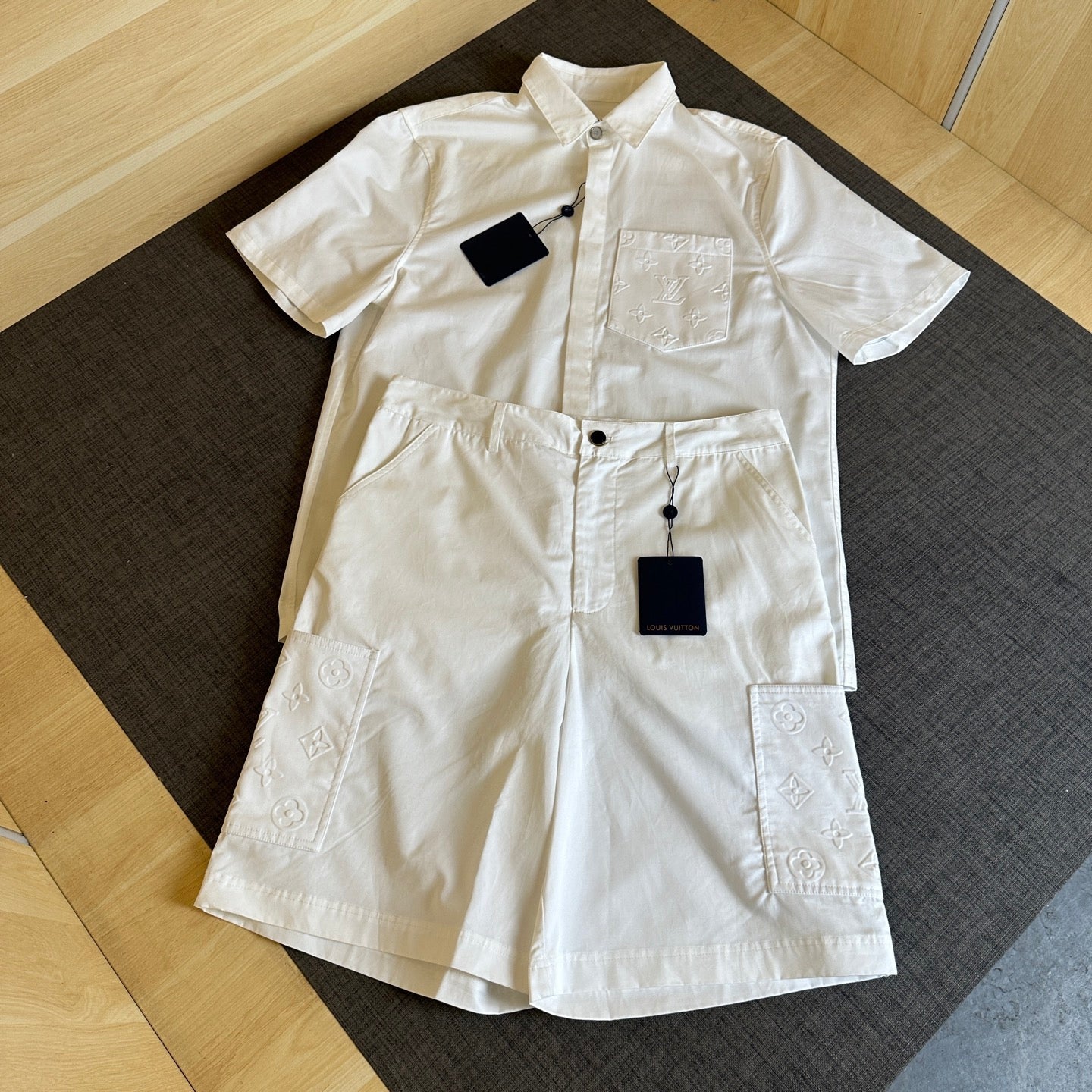 250917 New high-quality pocket embossed monogram short-sleeved shirt