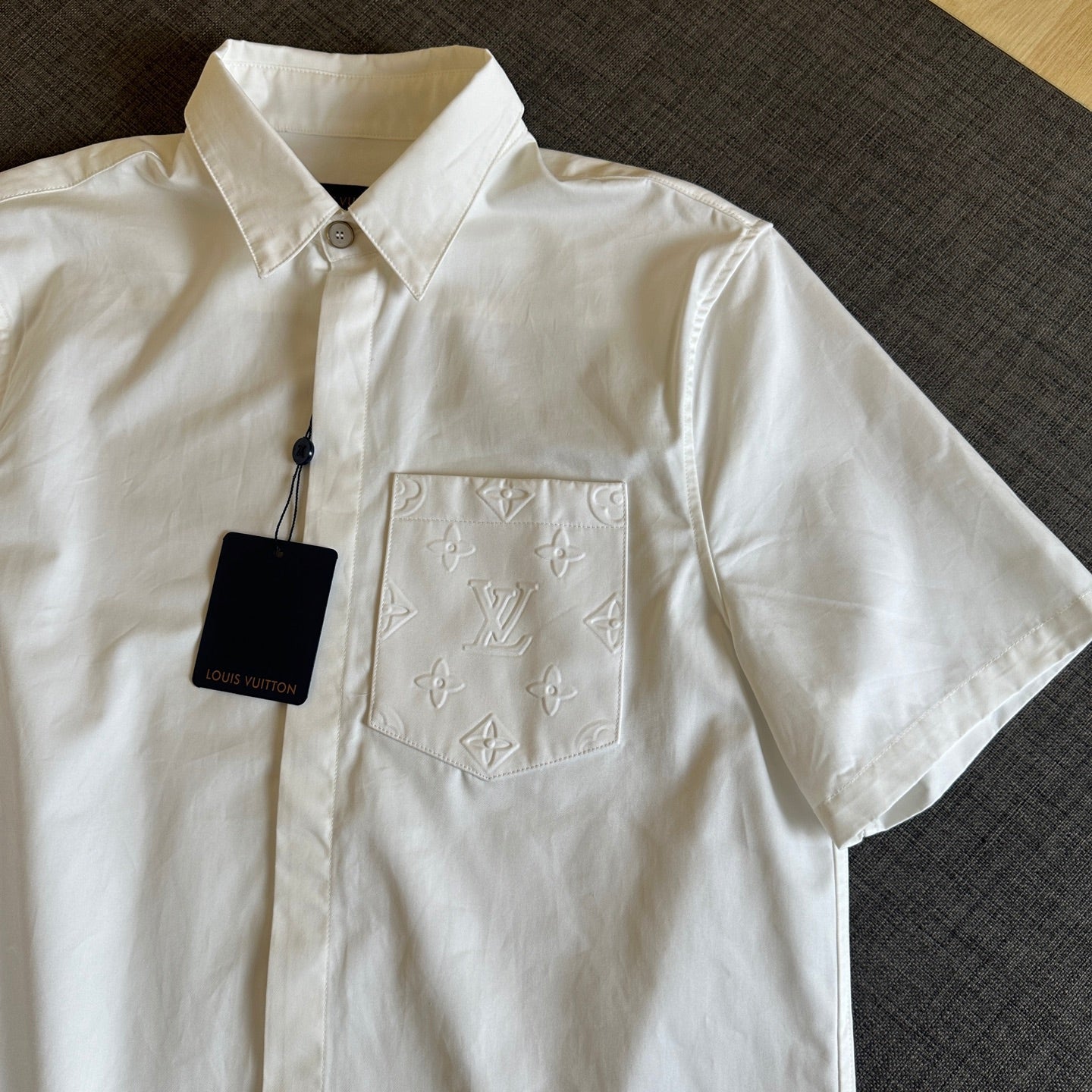 250917 New high-quality pocket embossed monogram short-sleeved shirt