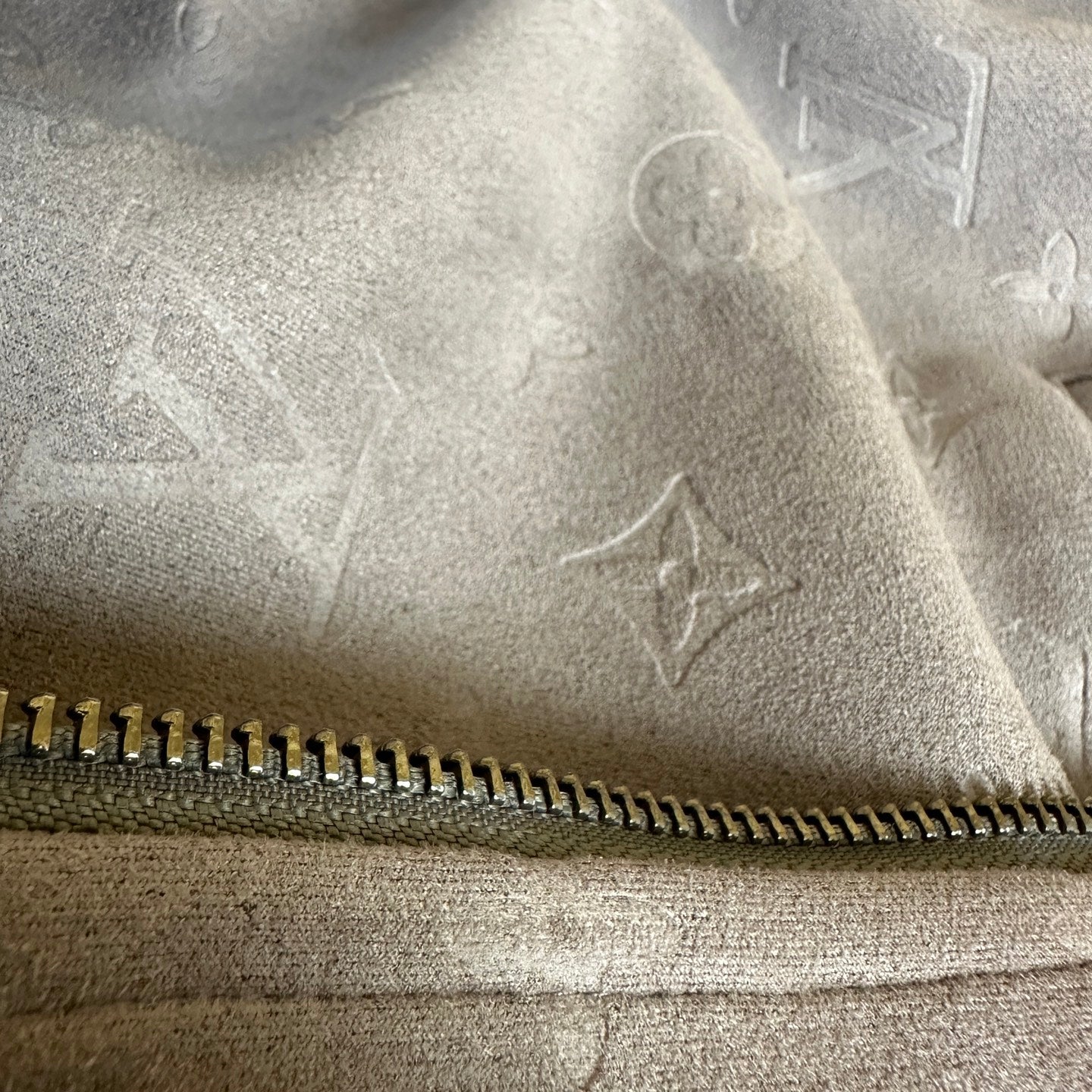 250917 new high-quality suede fleece steel embossed monogram casual jacket