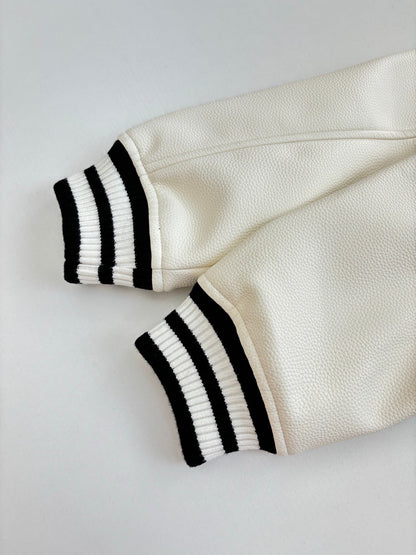 250917 A new high-quality baseball jacket with a front pocket decoration