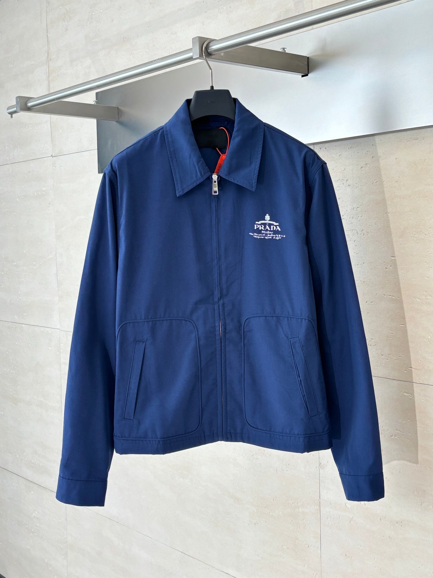 250917 A new high-quality color-blocking printed logo jacket