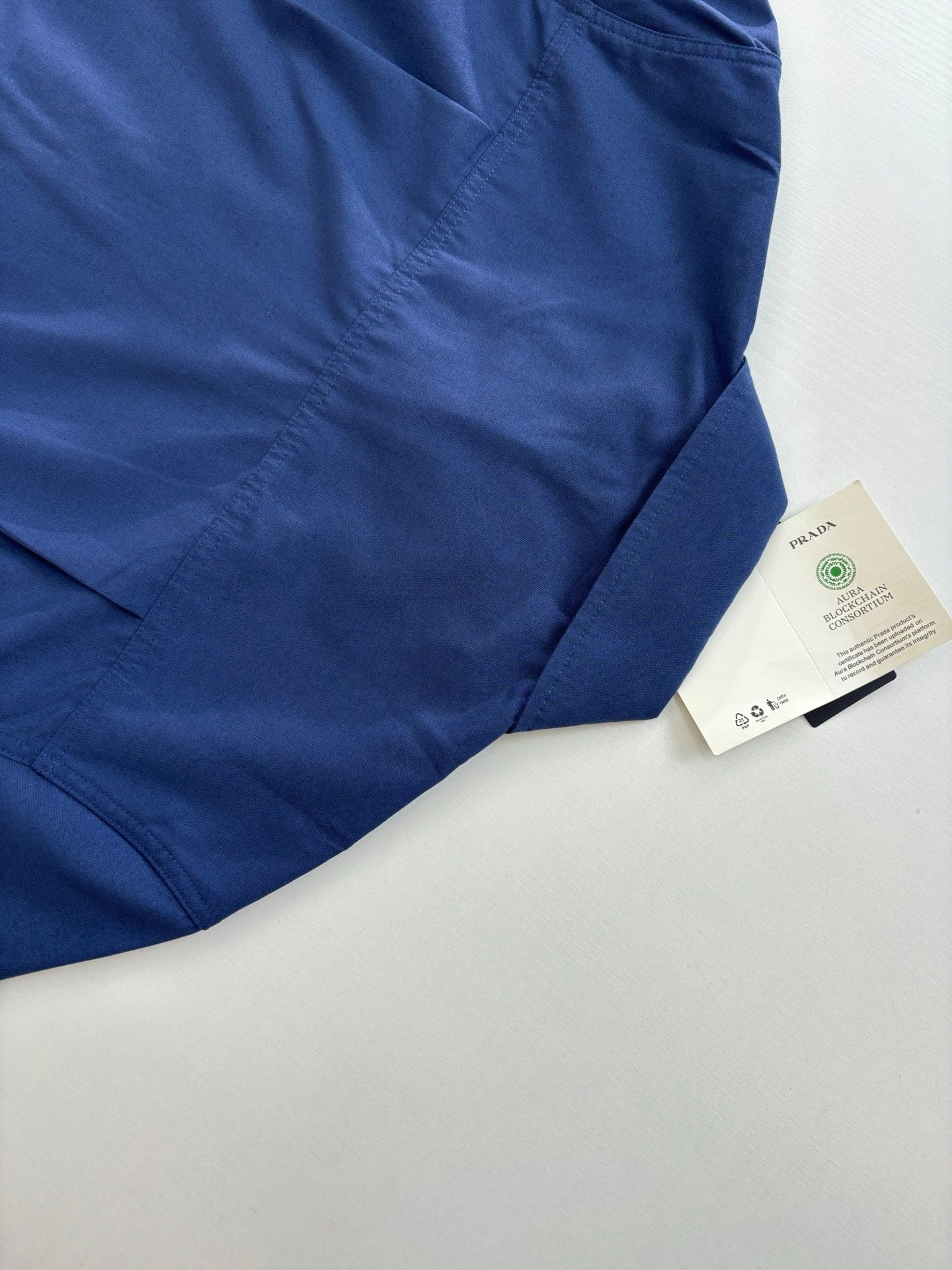 250917 A new high-quality color-blocking printed logo jacket