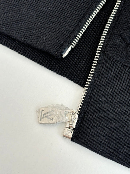 250917 New high-quality embossed stand-up collar knitted coat