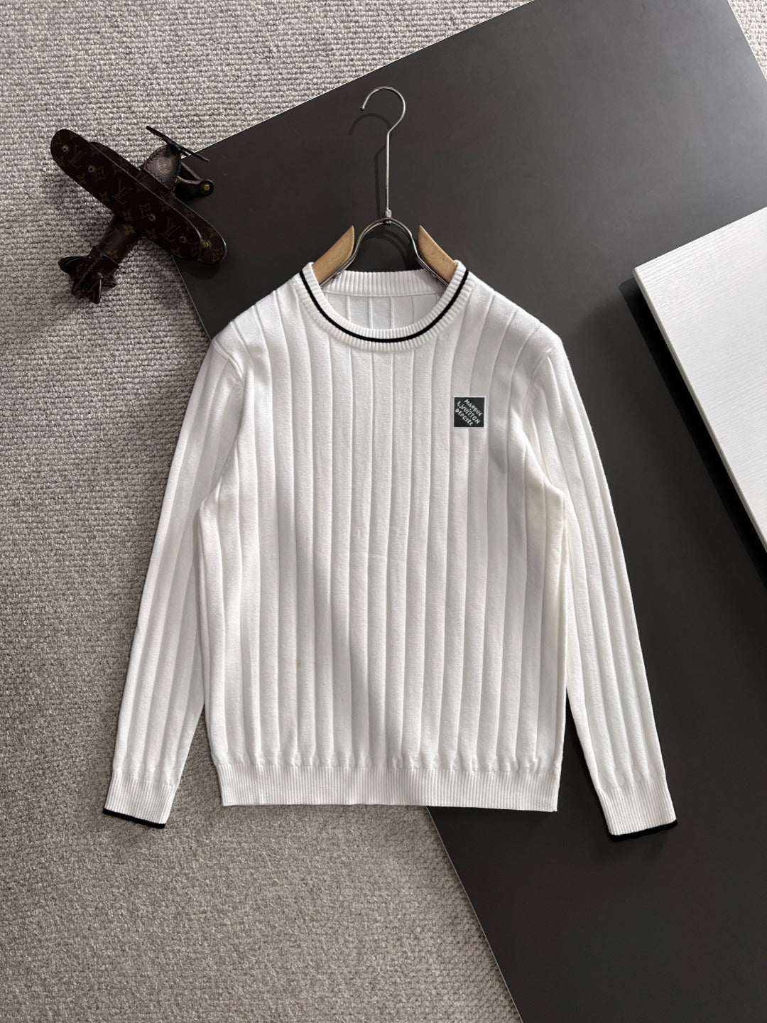 250917 New high-quality wool blend knitted round-neck long-sleeved style