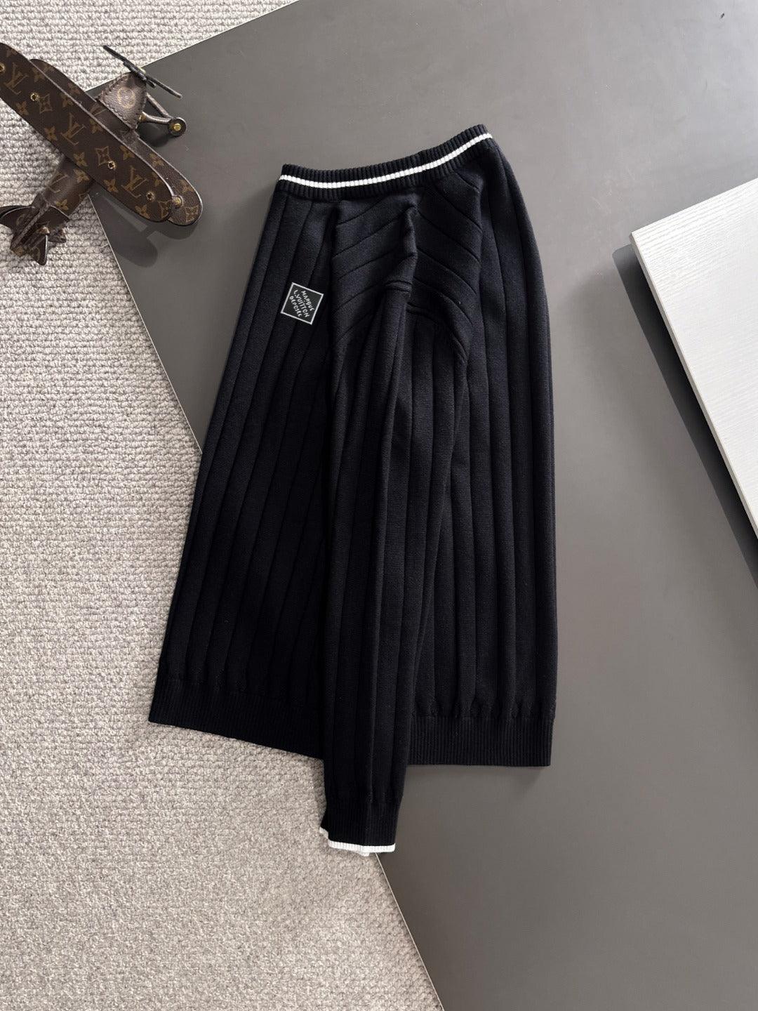 250917 New high-quality wool blend knitted round-neck long-sleeved style