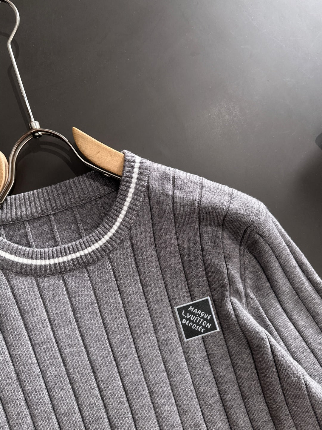 250917 New high-quality wool blend knitted round-neck long-sleeved style
