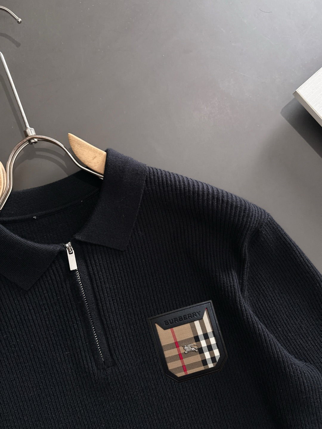 250917 New high-quality wool blend knitted round-neck long-sleeved style