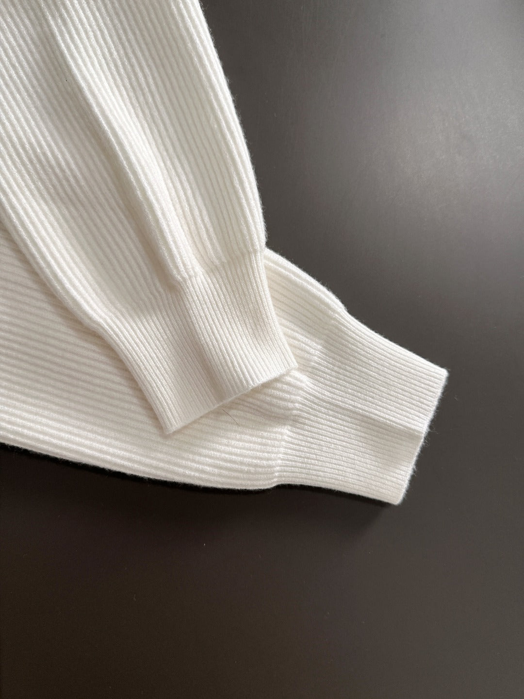 250917 New high-quality wool blend knitted round-neck long-sleeved style