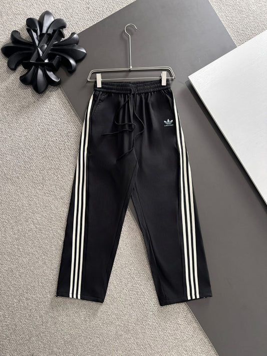 250917 New high-quality three-piece side loose sportswear pants