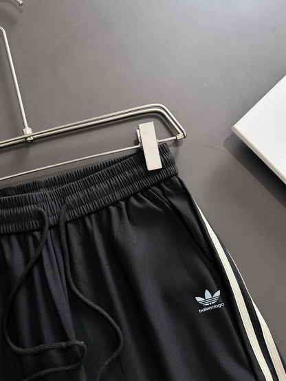 250917 New high-quality three-piece side loose sportswear pants