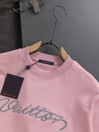250917 A new high-quality, classic icon pullover with a round-neck sweatshirt