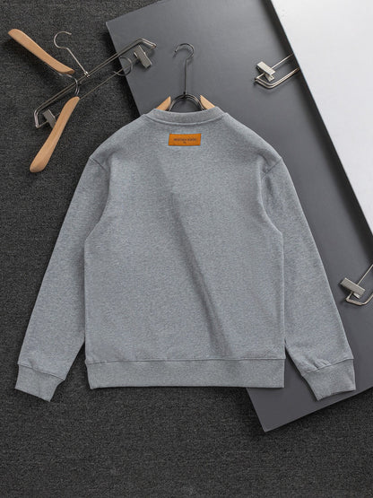 250917 A new high-quality, classic icon pullover with a round-neck sweatshirt