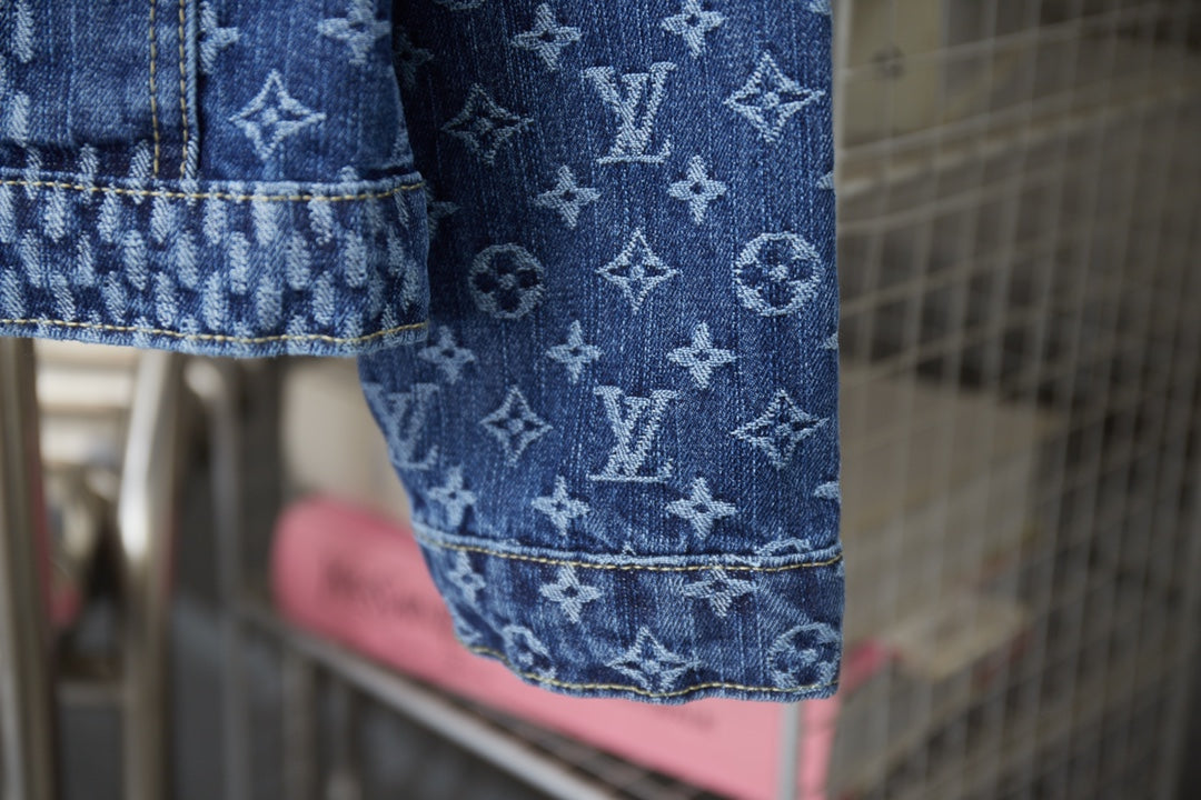 250923 A new high-quality checkerboard pattern full print denim jacket
